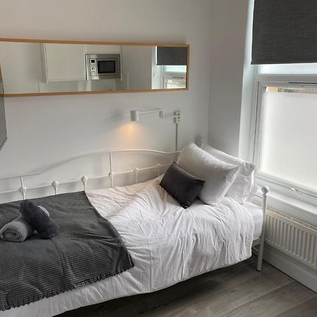 Stylish Studios By Luxestays Shepherds Bush London Exterior foto